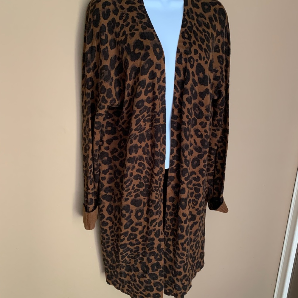 Sanctuary long leopard Black and brown cardigan. Sz M